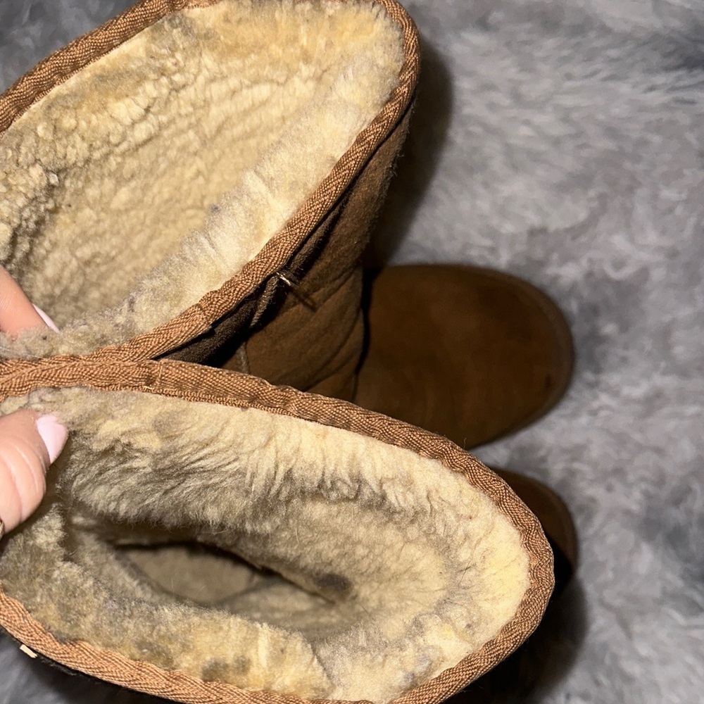 UGG Classic Tall Boots Chestnut - Picture 7 of 10